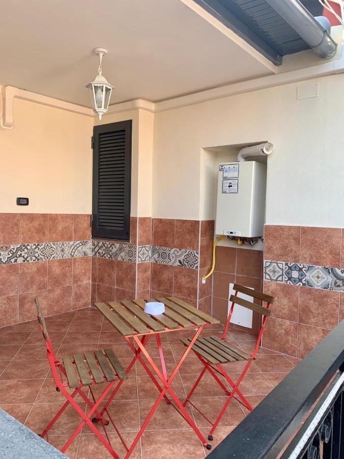 La Casa Di Adele Apartment เนเปิลส์ ภายนอก รูปภาพ